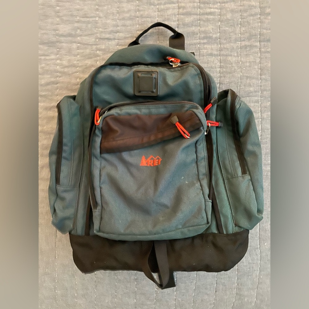 Vintage REI hiking backpack